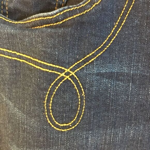 L&B  "Flare" Dark Wash Jeans Size 6 - Picture 8 of 15